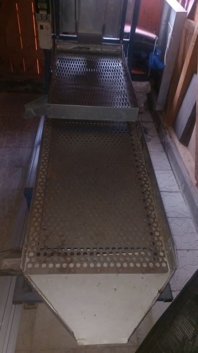 Лінія по переробкі грецького горіха