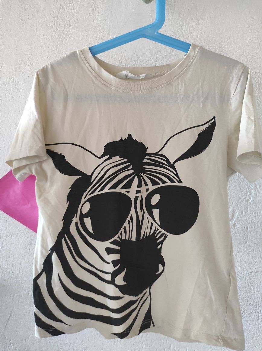 T-shirt H&M rozmiar 122/128