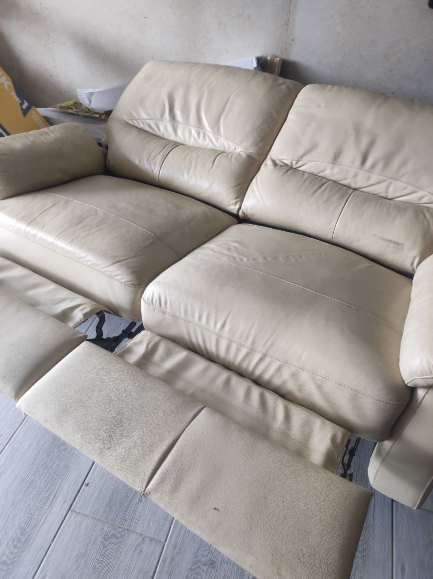 Sofa skórzana z funkcją relaks