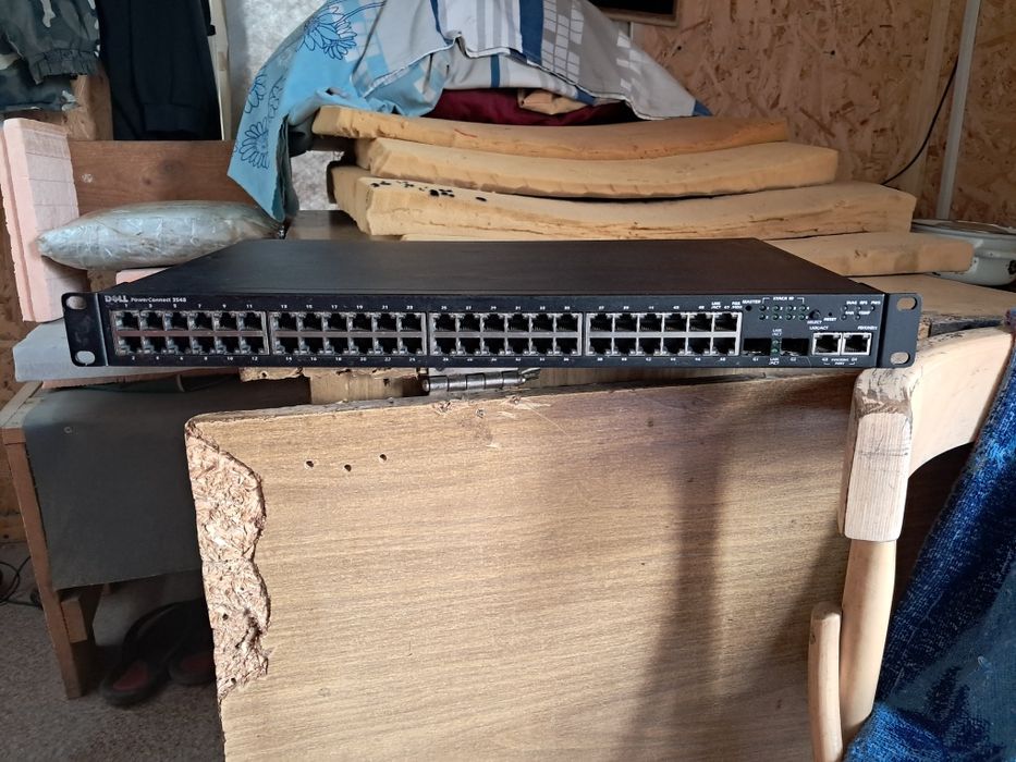 Сетевой коммуникатор Dell 3548