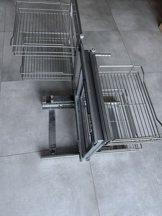 Magic Corner Kosz cargo narozny wysuwany ,4 półki