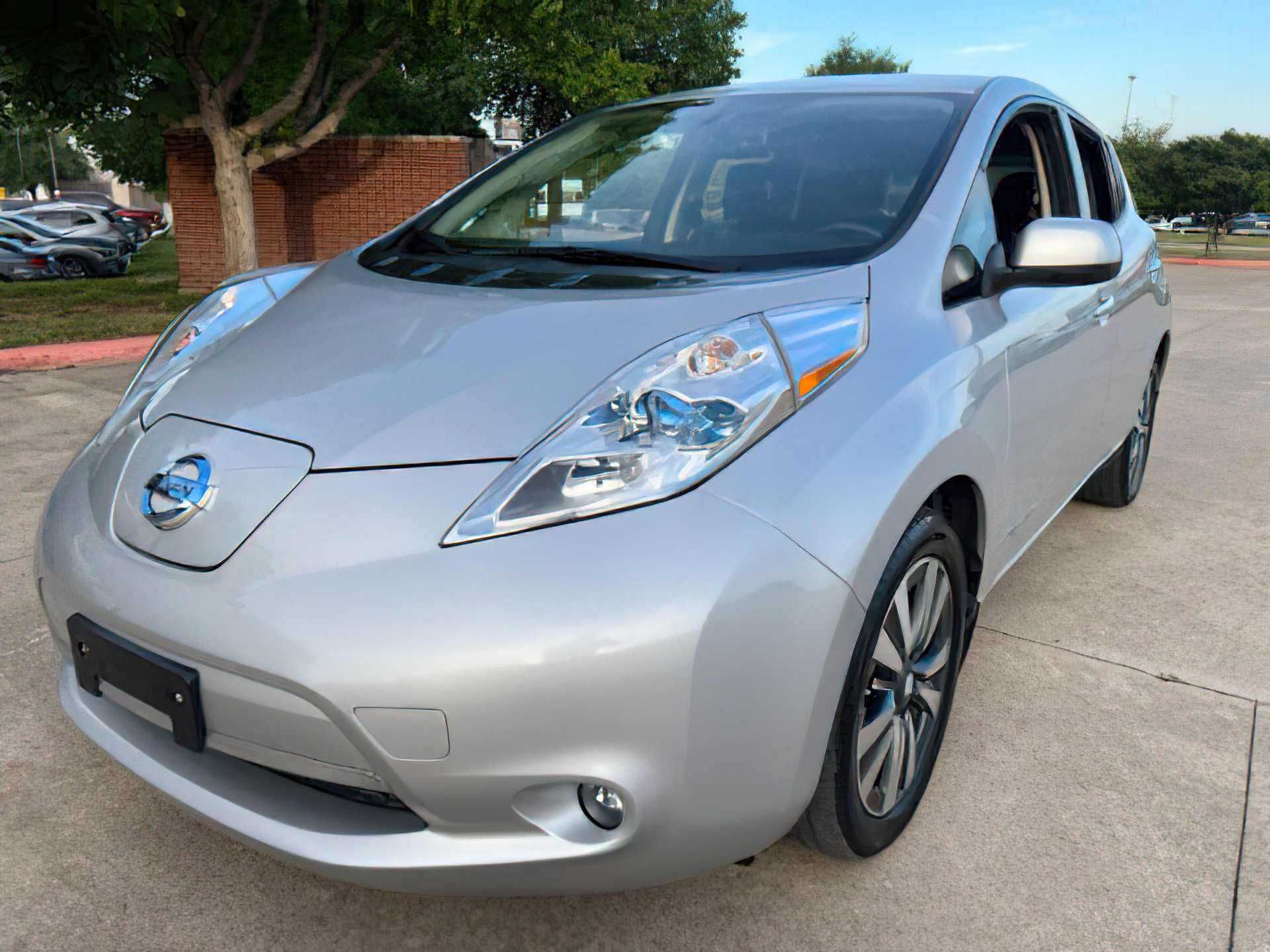 2017 Nissan LEAF