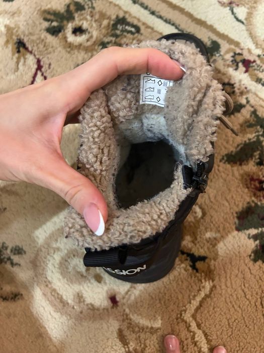 Продам взуття з еко шкіри