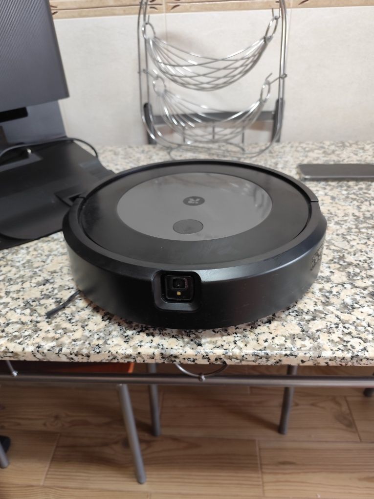 Aspirador robot IROBOT Roomba Combo J5+ MAX (2-em-1 - Grafite)