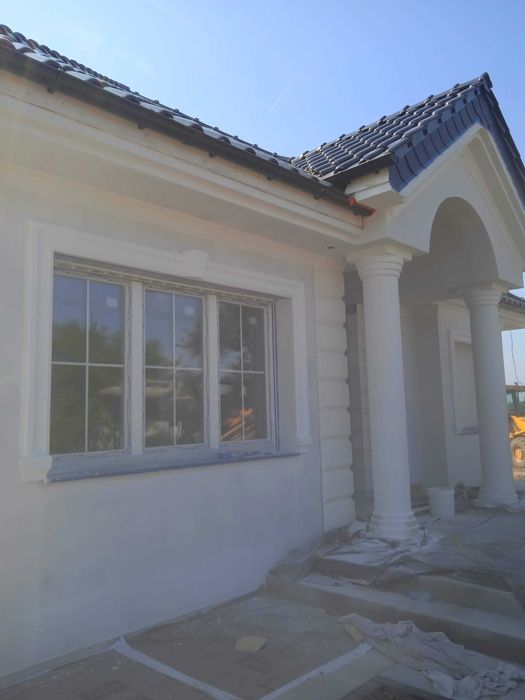 Sztukateria elewacyjna bonie gzymsy listwy profile okienne karnisze