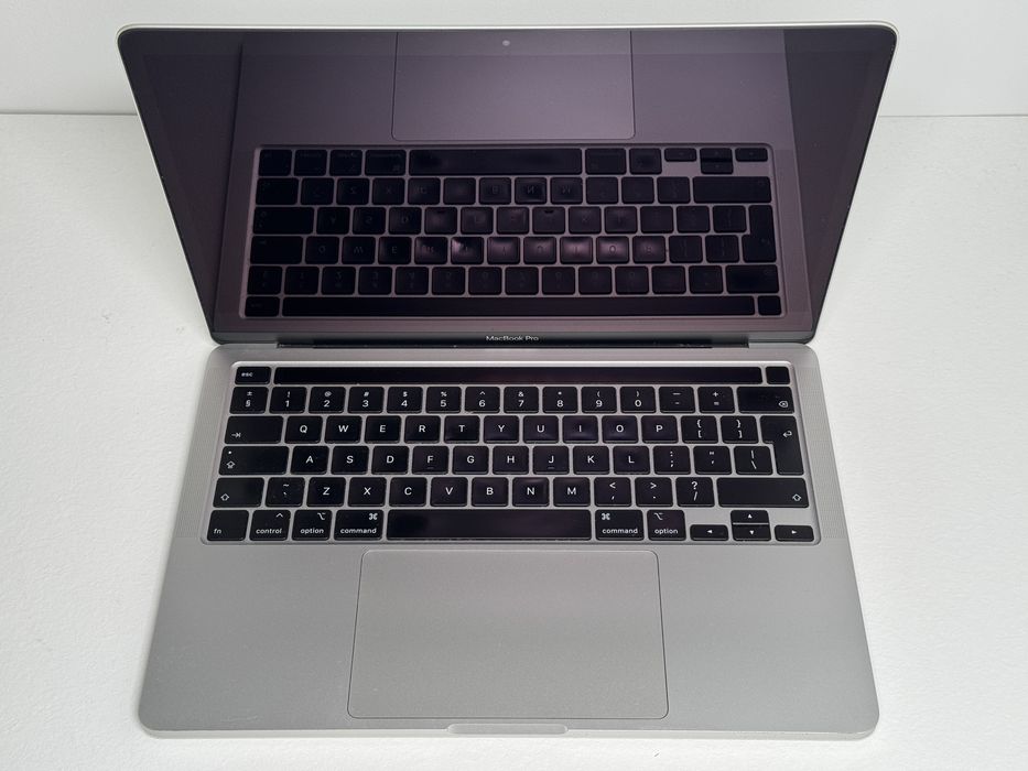 MacBook Pro 13 (A2251) - 2020 - uszkodzony - faktura VAT 23%