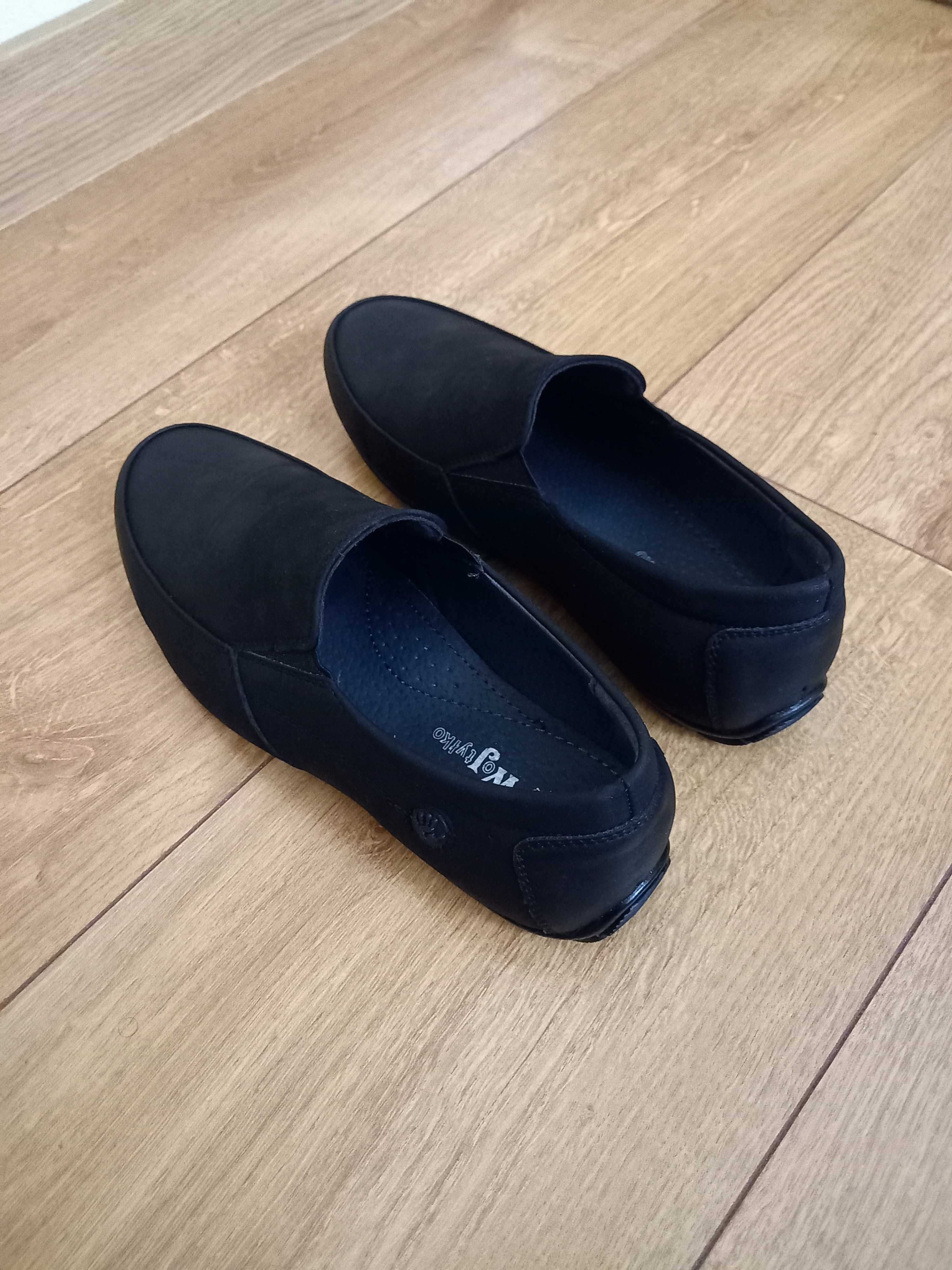 Czarne, eleganckie buty wizytowe, mokasyny Wojtyłko rozm 38