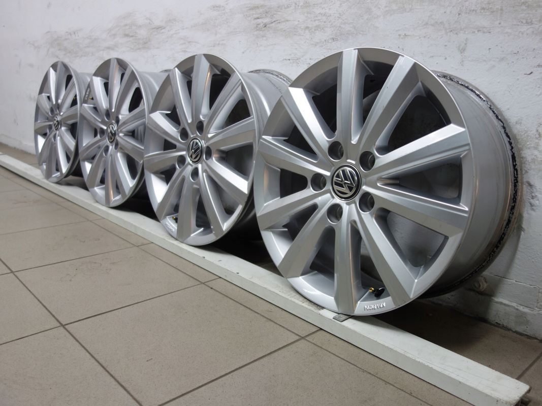 17/5x120 Felgi Aluminiowe do Vw Oryginalne T6 jak nowe