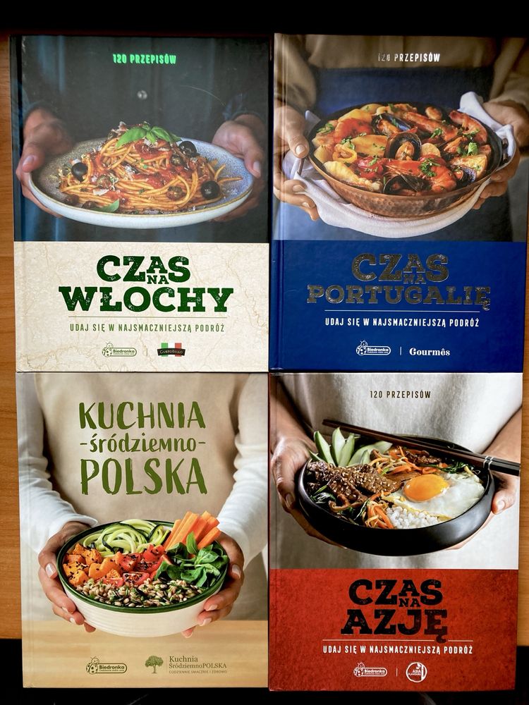 Zestaw 4 Książek Kucharskich Biedronka