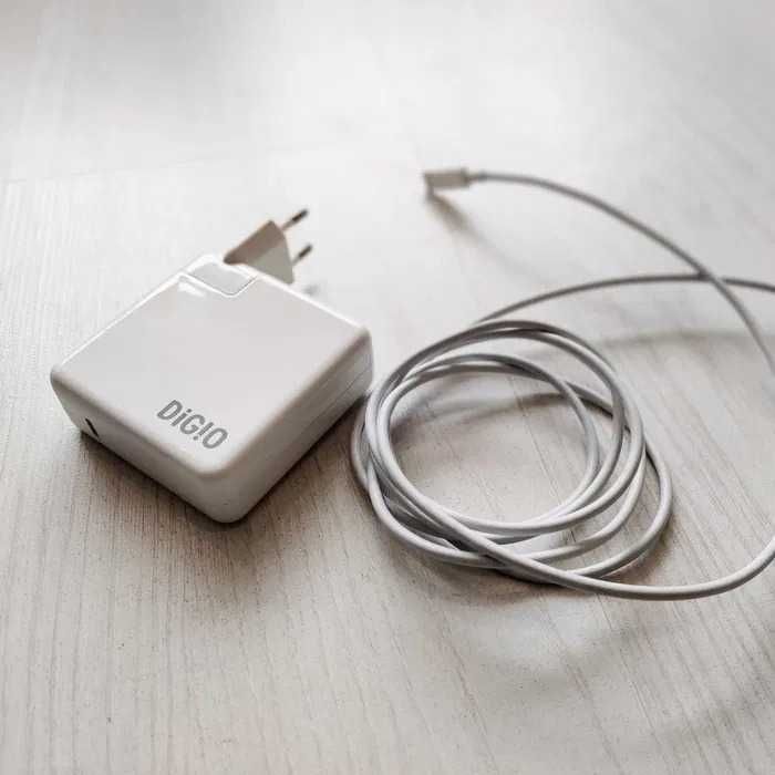 Carregador Universal USB-C 87w compatível com Apple