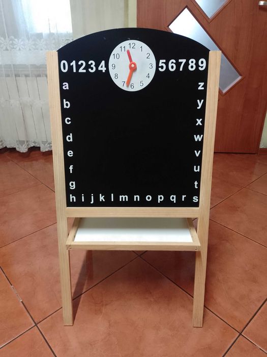 Tablica edukacyjna dla dzieci