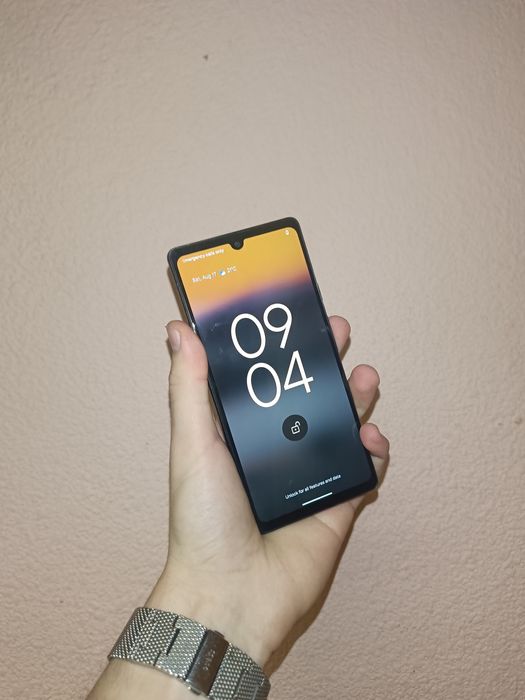 Google pixel 6a 128gb neverlook