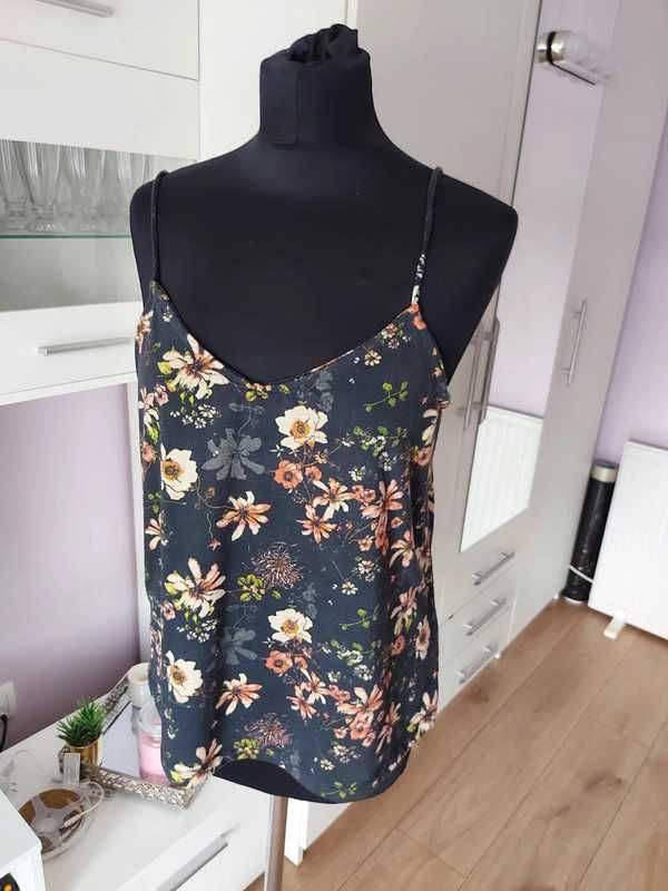 Bluzeczka 44 primark