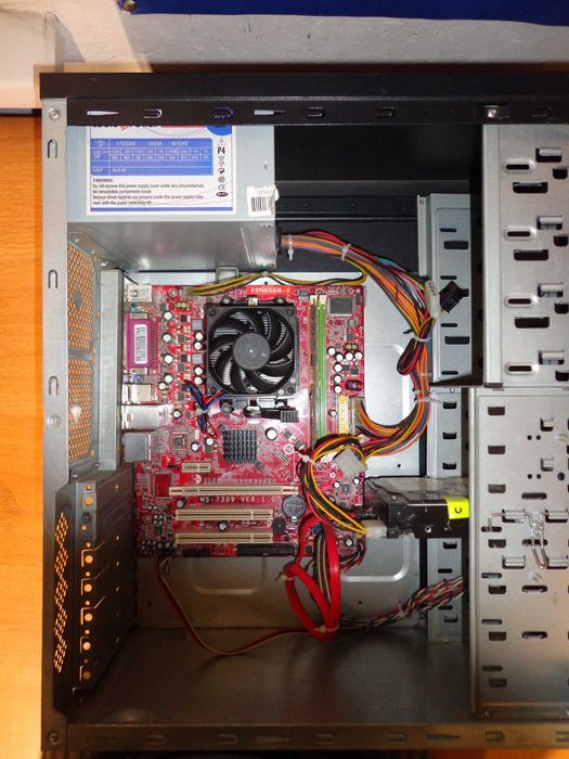 Дитячий системний блок.