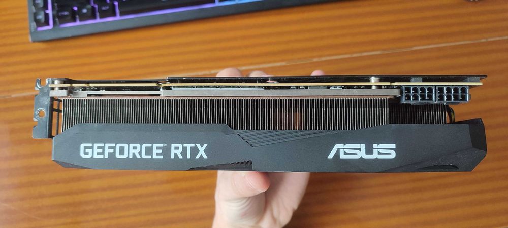ASUS  RTX 2080Ti