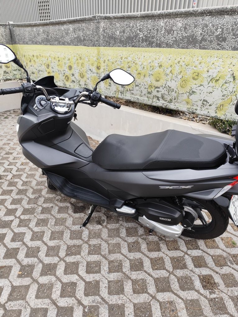 Honda. PCX 125..