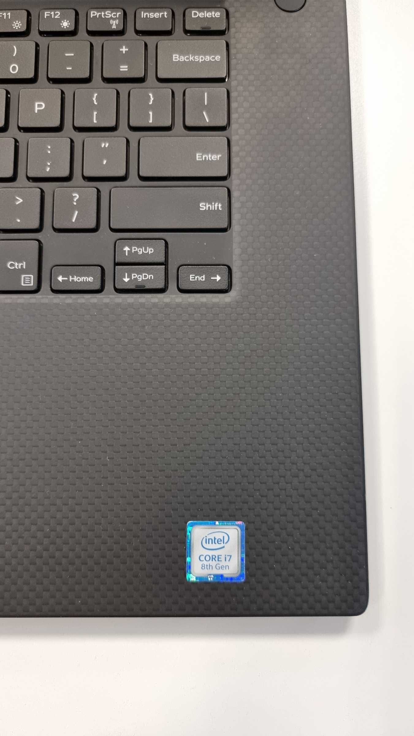 Dell Precision 5530 i7-8850H 32GB 1 TB SSD M.2 FHD Quadro P2000