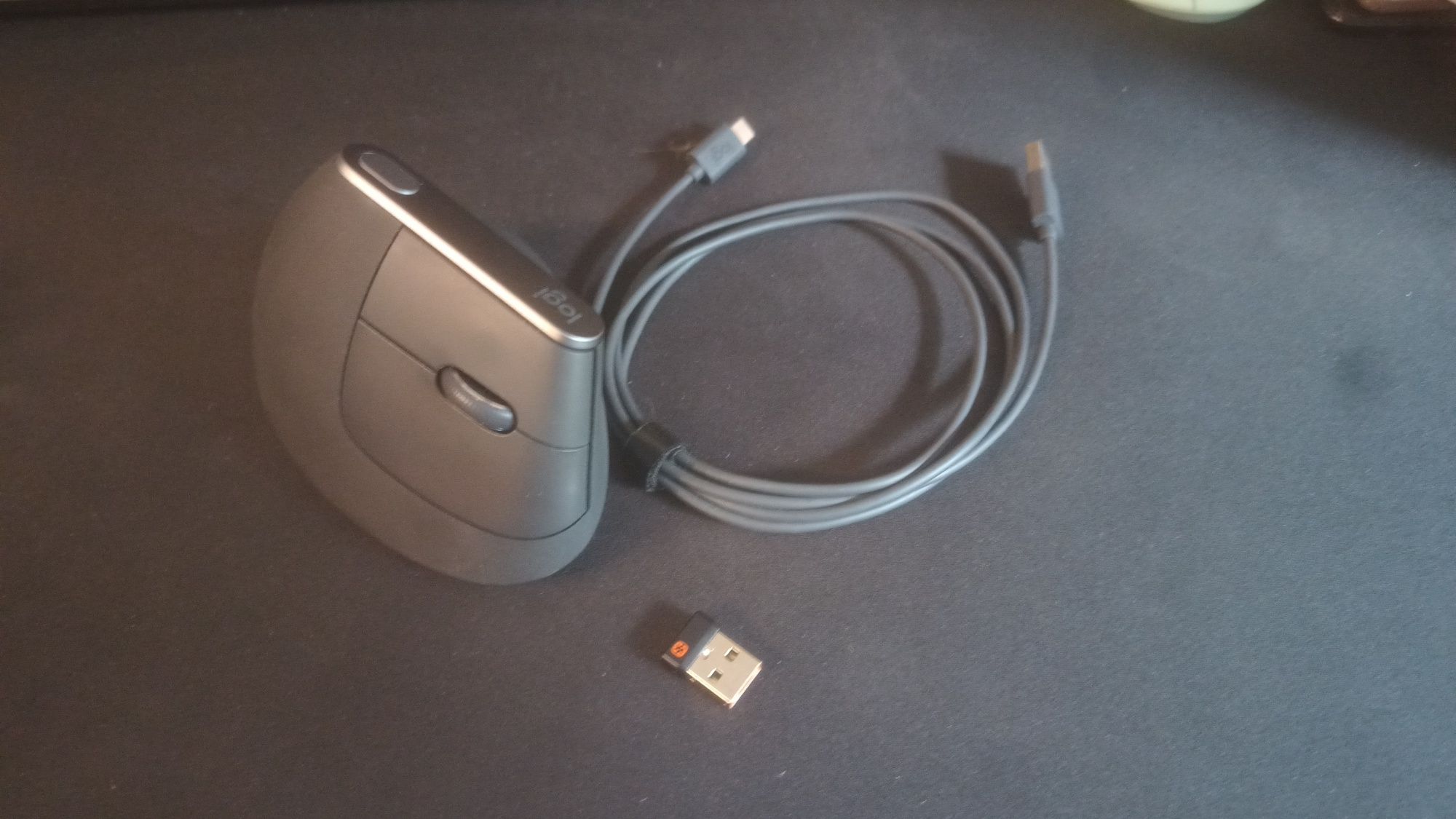 Myszka Logitech MX Vertical