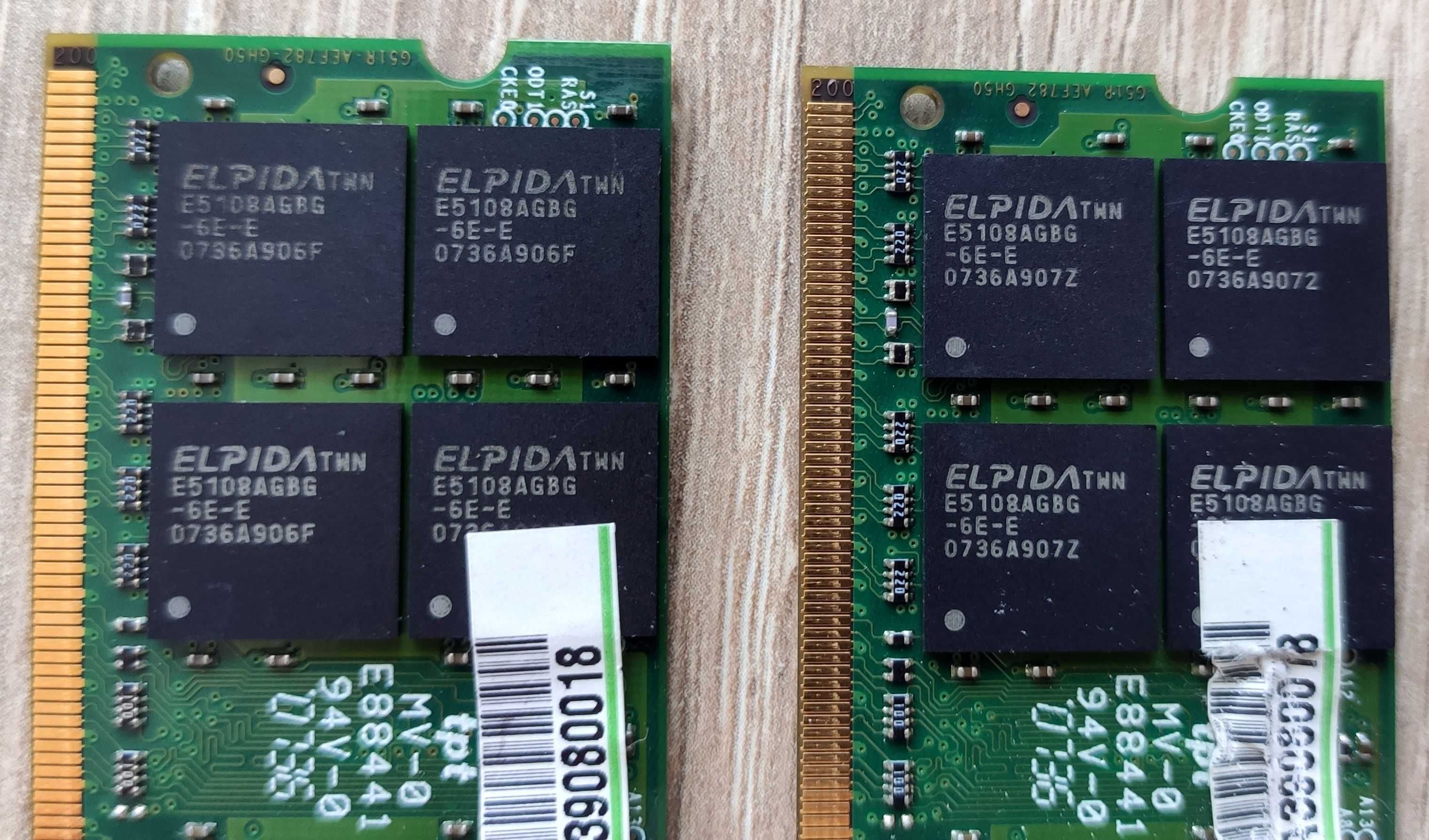 Pamięć RAM Elpida GDDR2-667 1GB