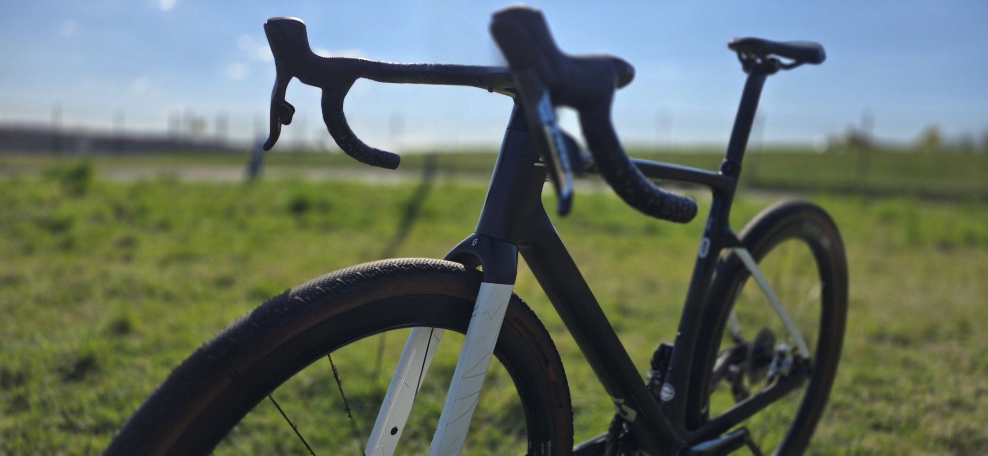Scott Addict Gravel Tuned - rozmiar 54/M