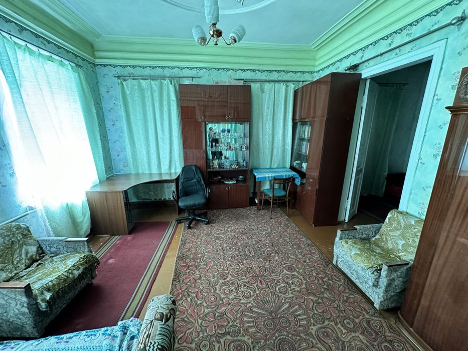 Продам пол дома в р-н.Петровского, пр.Ивана Мазепы
