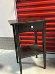 Dwa stoliki nocne hemnes