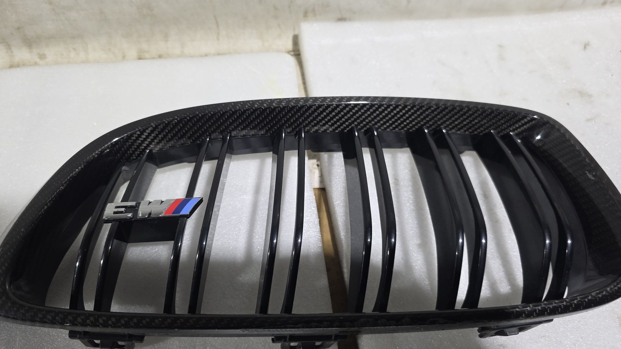 Nerka atrapa lewa bmw m3 m4 karbon CFK f80 f32 f33 f36 f82 f83 carbon