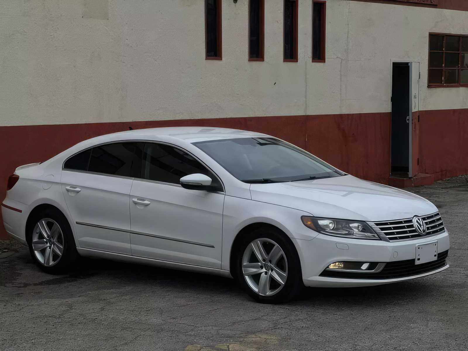 2014 Volkswagen CC R-Line