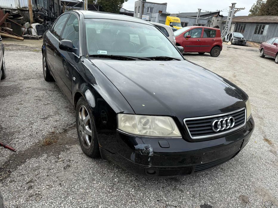 Audi A6 C5 2.4 silnik V6 części maska drzwi lampy