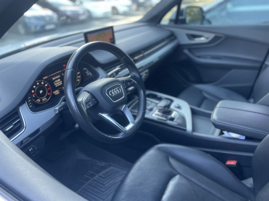 Audi Q7 S-Line 2017року