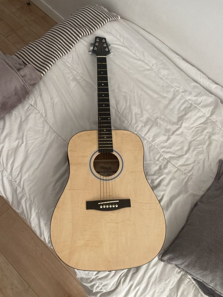 Guitarra eletro-acustica