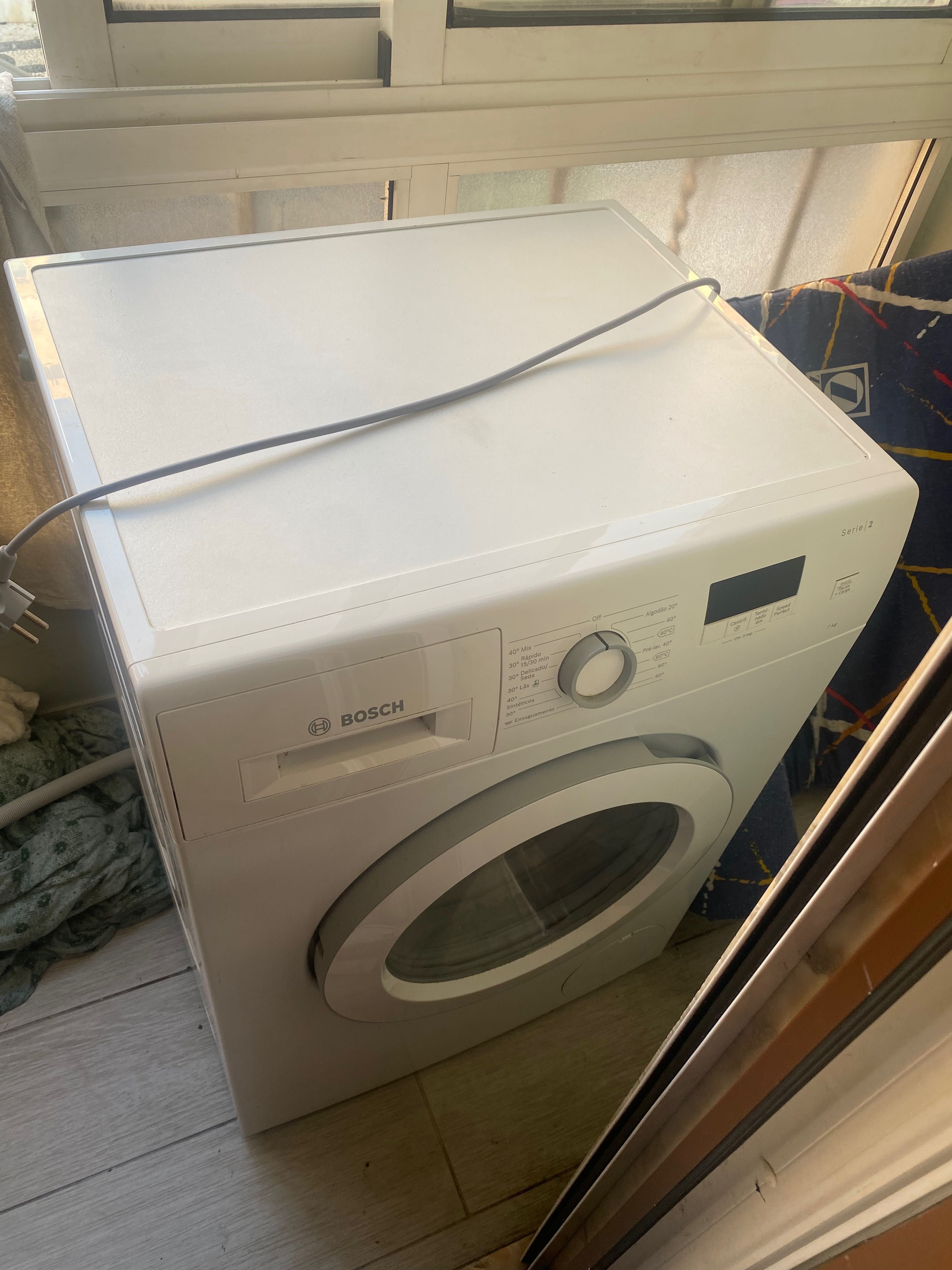 Máquina de Lavar 7 kg