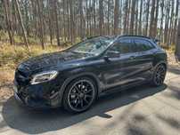 Mercedes-Benz GLA 45 AMG 4-matic black night edition