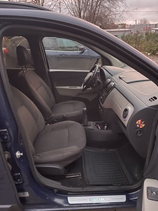 Dacia Lodgy 1.6 MPI MT (83 к.с.)