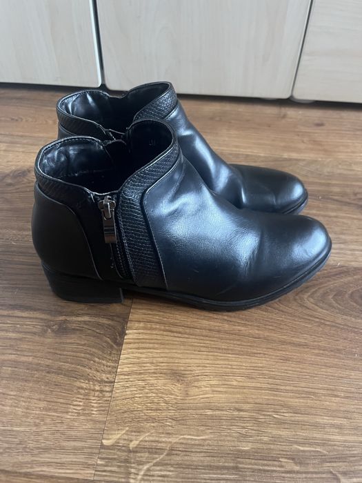 Botki czarne wiosenne 37