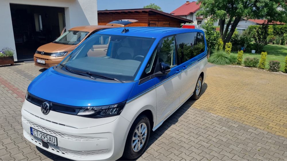 Wynajem busa VW Caravelle 9 osób przewóz osób Multivan 7 os Caddy 5 os