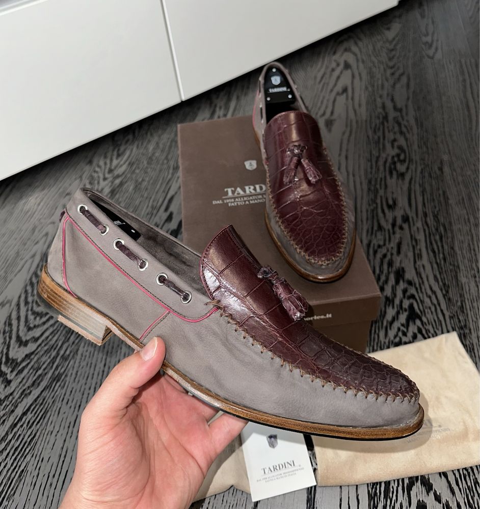 Лоферы с кожи аллигатора Tardini