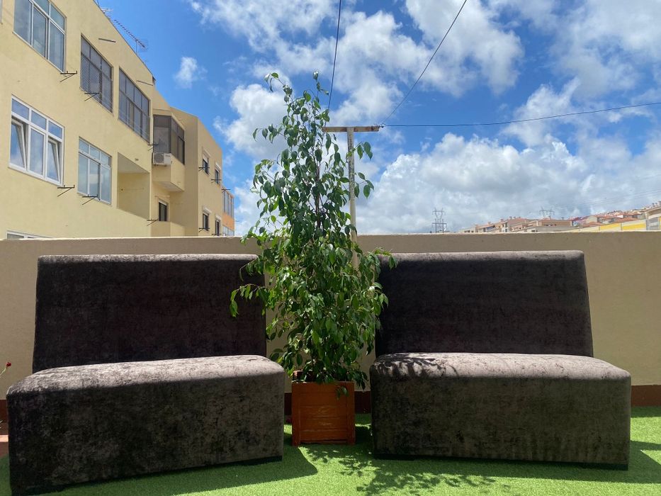 Sofás de 2 lugares para alugar eventos
