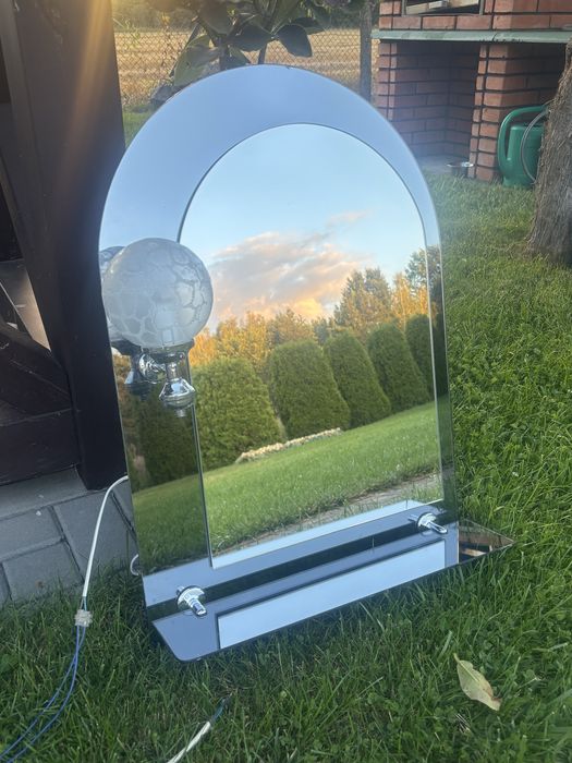 Lustro lazienkowe z lampa 50x70 cm
