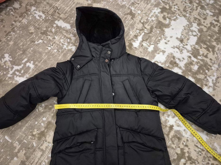 Продам пуховик next на дівчинку