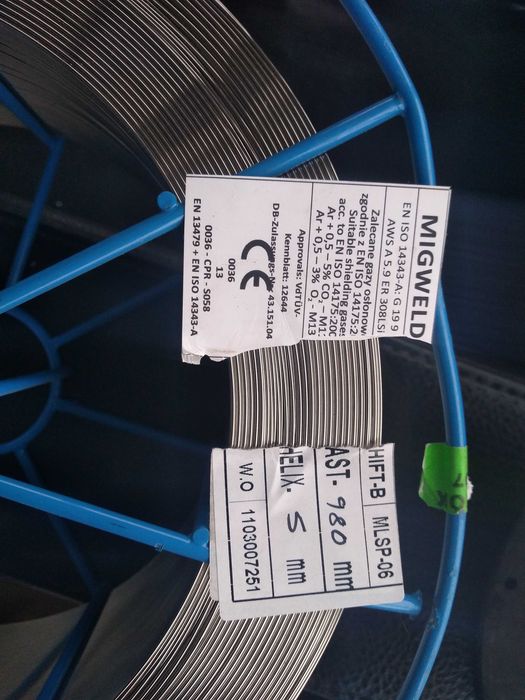 DRUT spawalniczy NIEDZEWNY 0.8