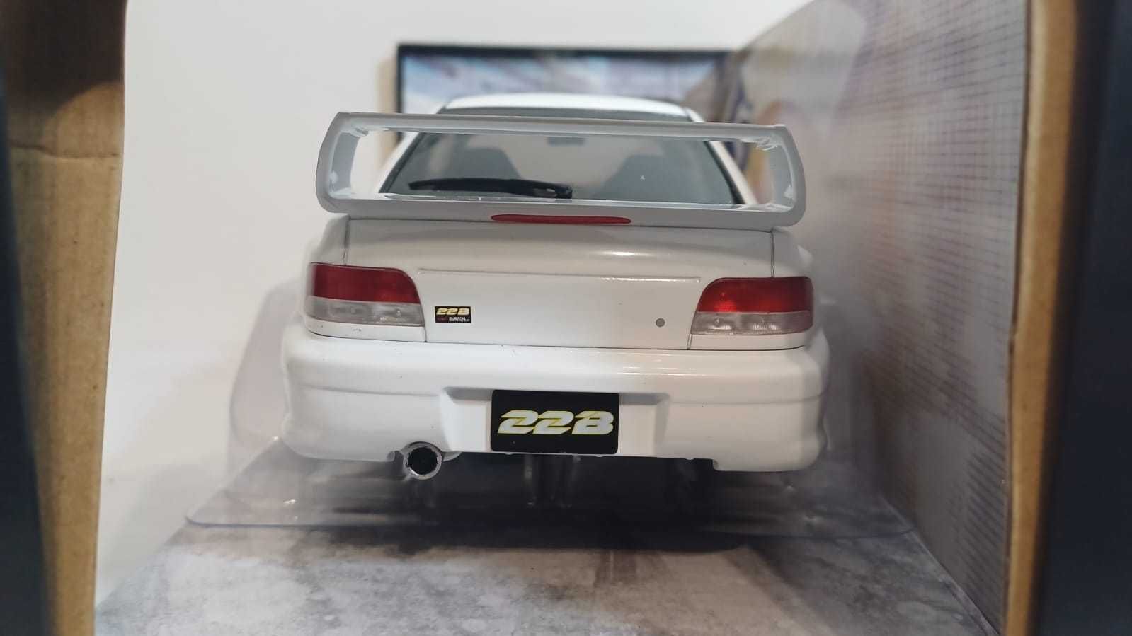 1/18 Subaru Impreza 22B br - Solido