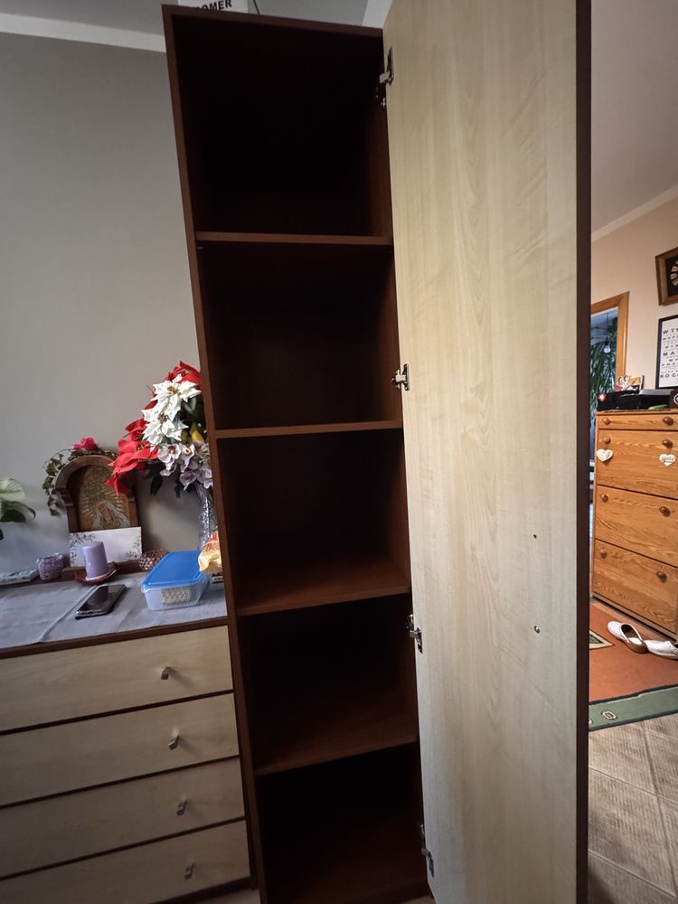 Zestaw mebli + łózko. Bardzo dobry stan!