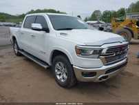 Dodge RAM 5.7 HEMI 395 km, 4x4, wersja LARIAT, małe uszkodzenia!