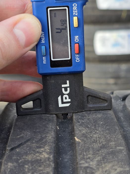 Шини літні Bridgestone Potenza S001 235/40 R19 96W