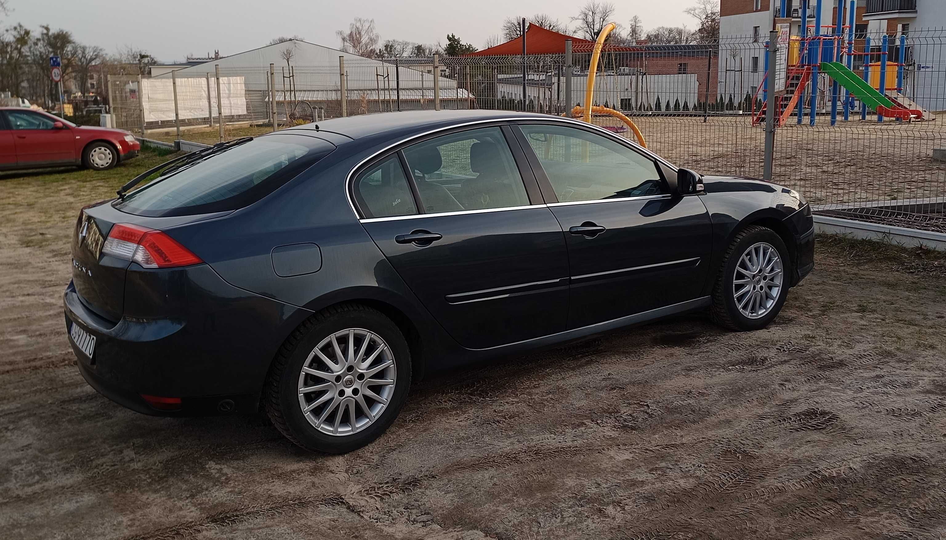 Renault Laguna III mk3 2.0 16v LPG liftback