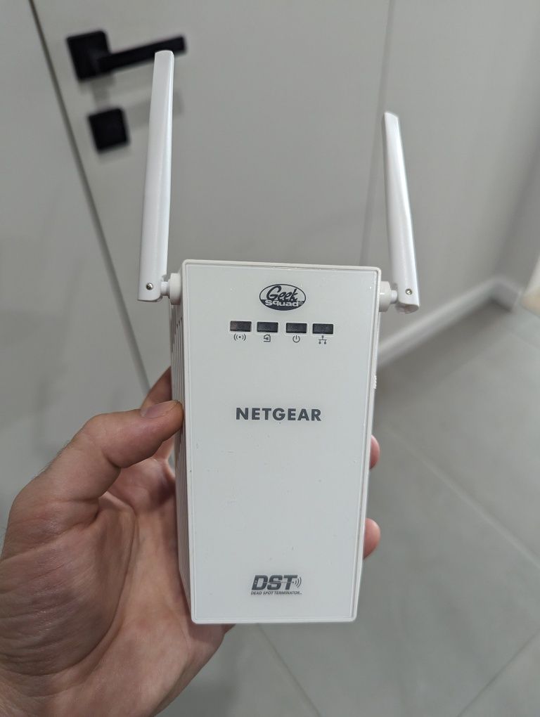 WIFI роутер Netgear R7300 2.4, 5 ghz