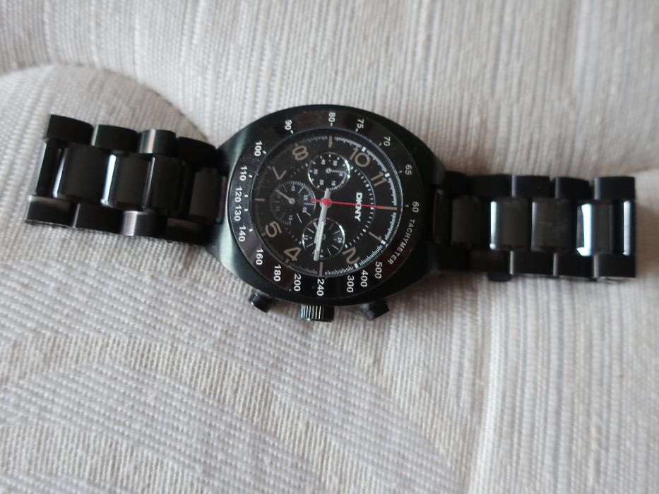 ~~~~~~ NOVO - ORIGINAL  RELOGIO DKNY  - Excelente qualidade  ~~~~~