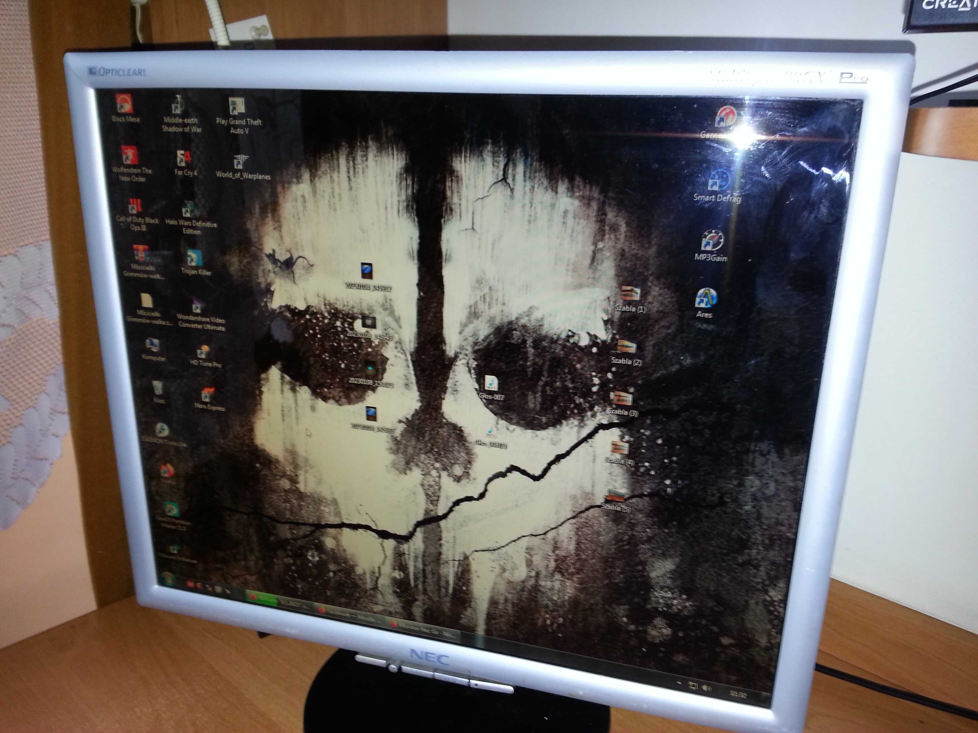 Monitor NEC 90GX2