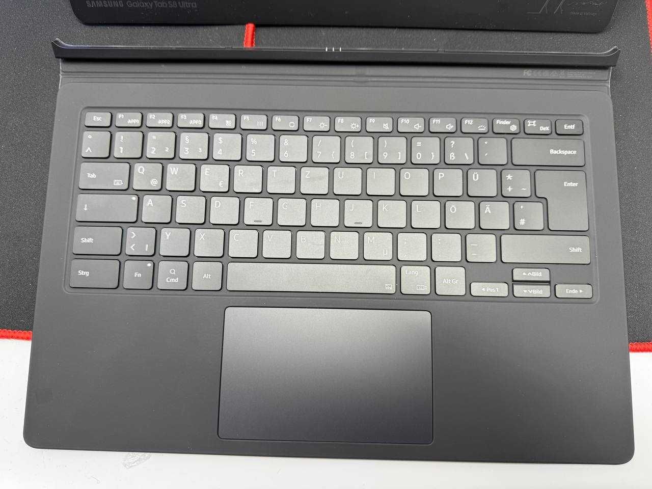 Чохол-клавіатура Samsung EF-DX900 для Galaxy Tab S8 Ultra Black